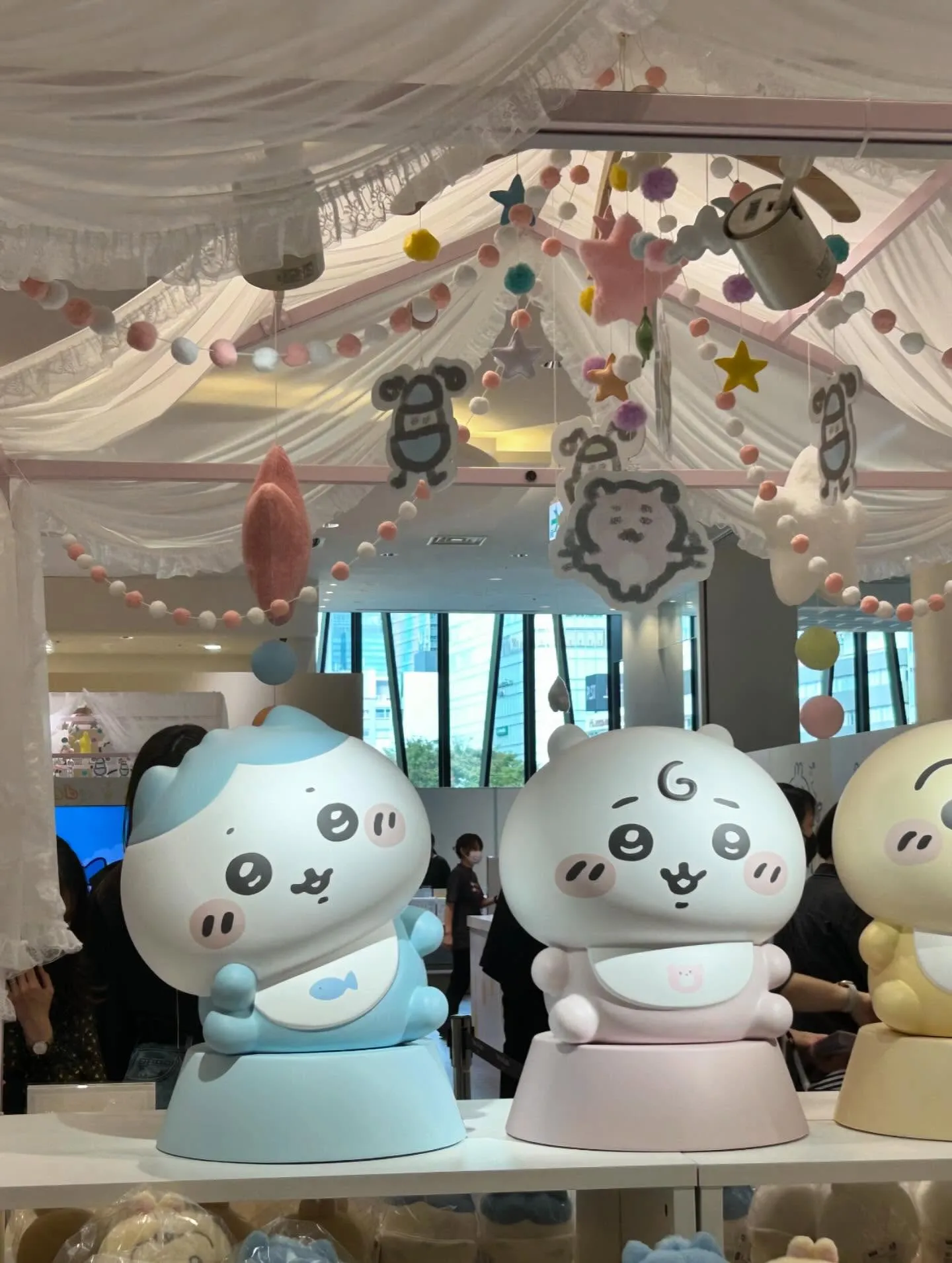 久しぶりにペットの展示会に参加するために、前日から泊まりで出...