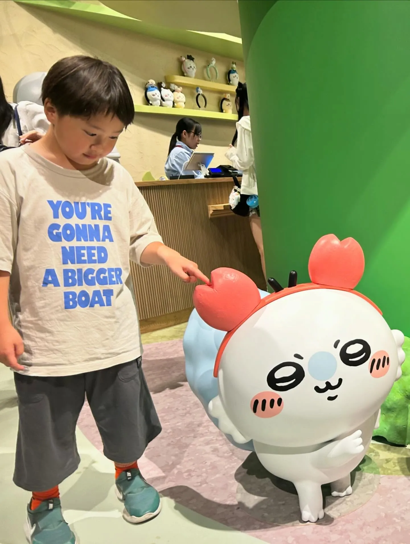 久しぶりにペットの展示会に参加するために、前日から泊まりで出...